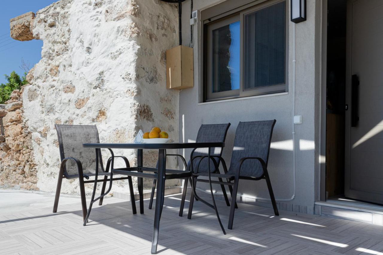 Thea Studio Agios Pandeleimon  Exterior photo